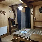 Krutogora Guest house Tatariv