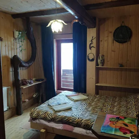 Krutogora Gasthuis Tatariv