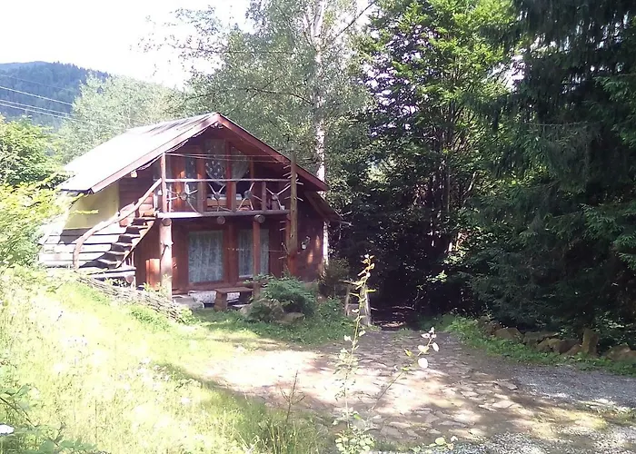 Konukevi Krutogora Tatariv
